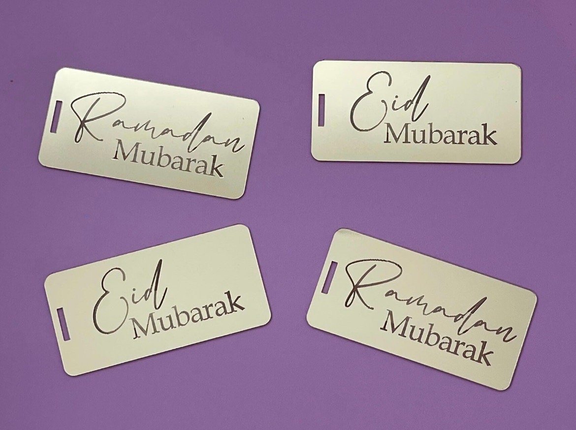 Ramadan Mubarak gold acrylic tag - Image 3