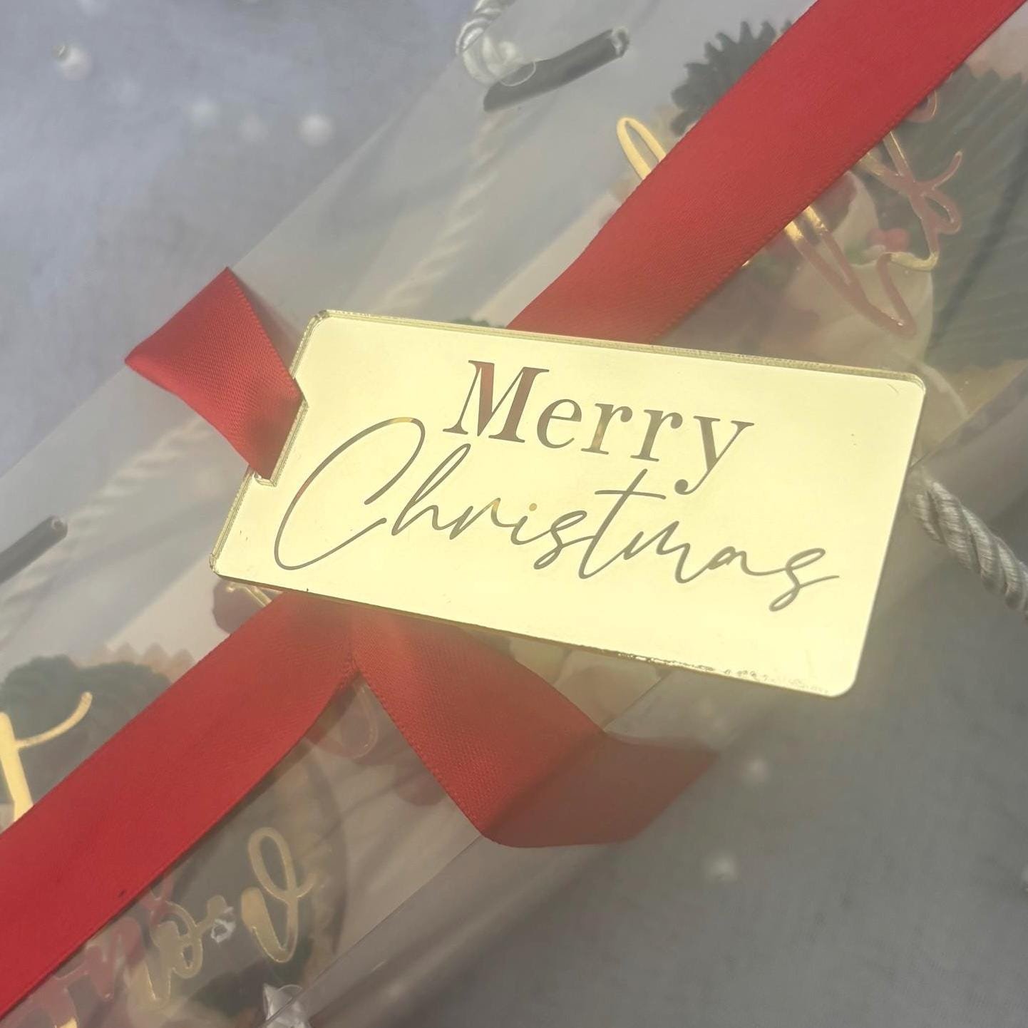 Merry Christmas Acrylic Tag, Gold, Red, Silver. - Image 2
