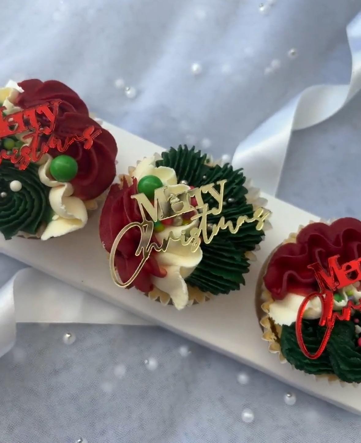 Merry Christmas Acrylic Script - Gold, Red, Silver - Image 3