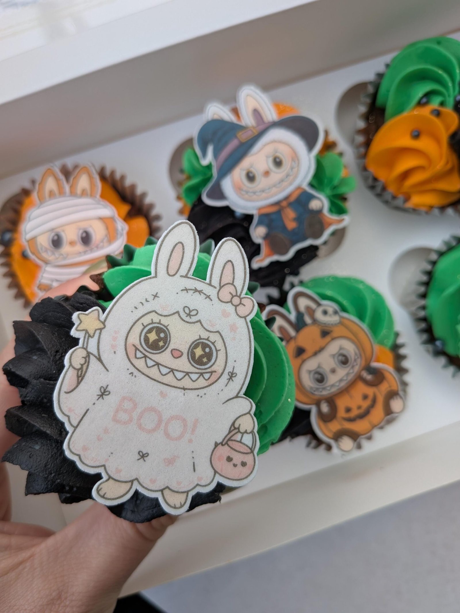 Pre Cut Labubu Halloween Edible Card Toppers