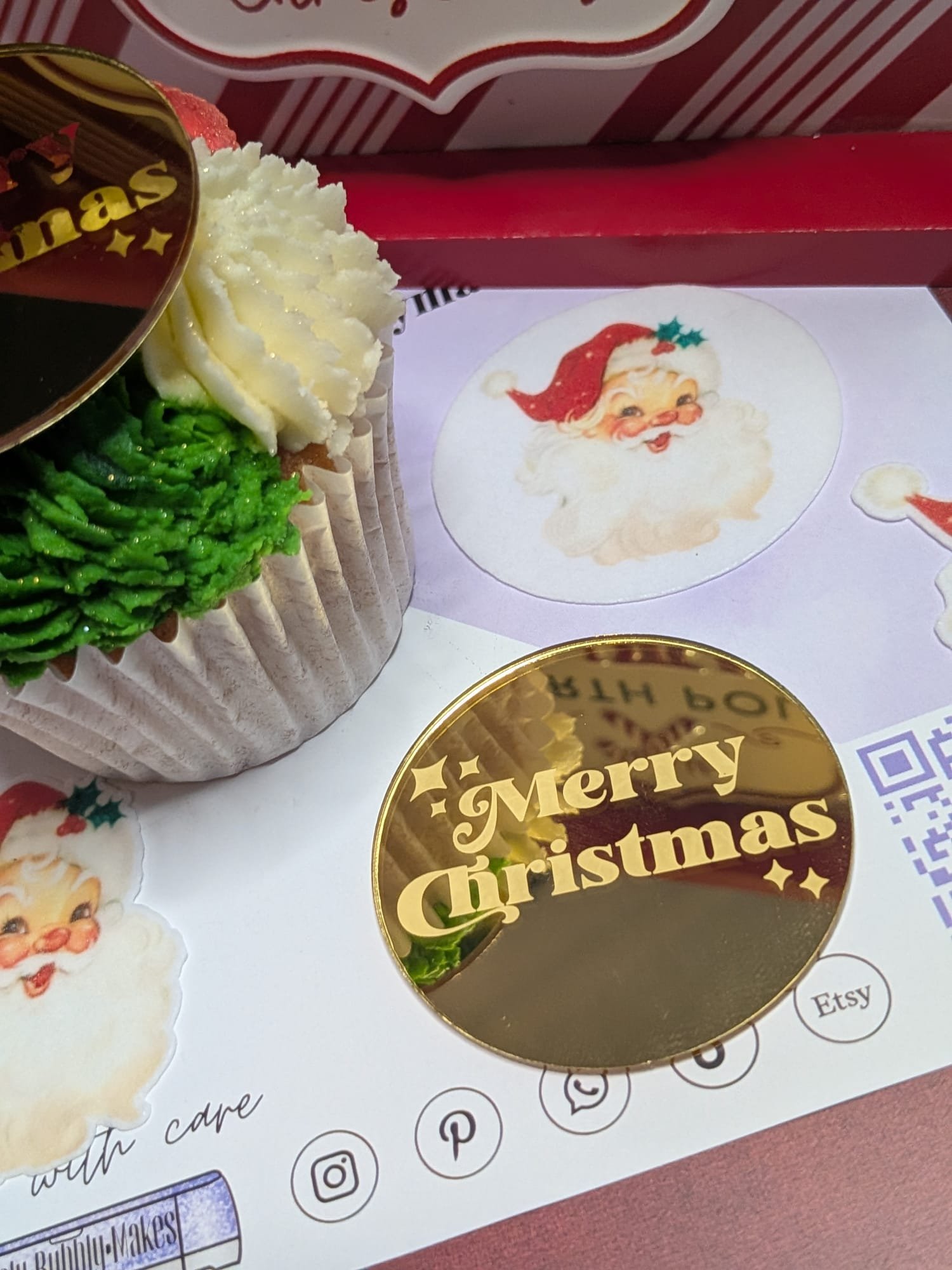 Retro Merry Christmas Acrylic Disc - Image 4